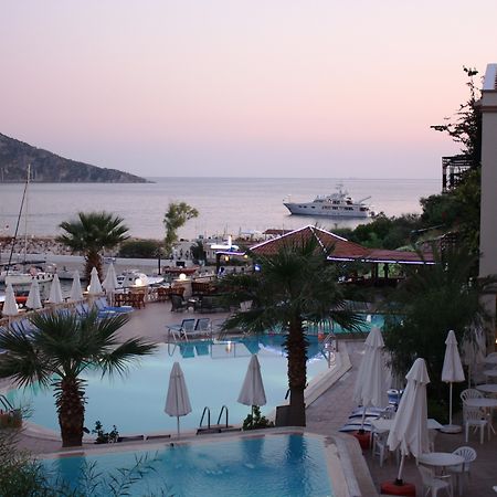 Hotel Pirat Калкан Екстериор снимка