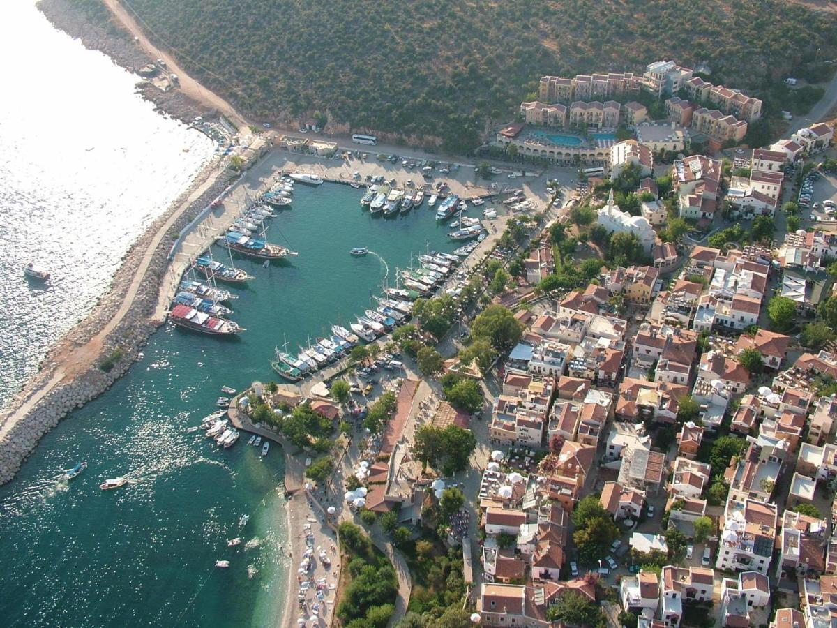 Hotel Pirat Калкан Екстериор снимка