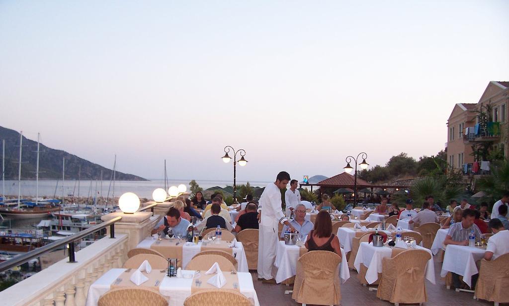 Hotel Pirat Калкан Екстериор снимка